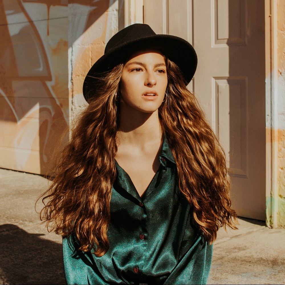 Black fedora hat
